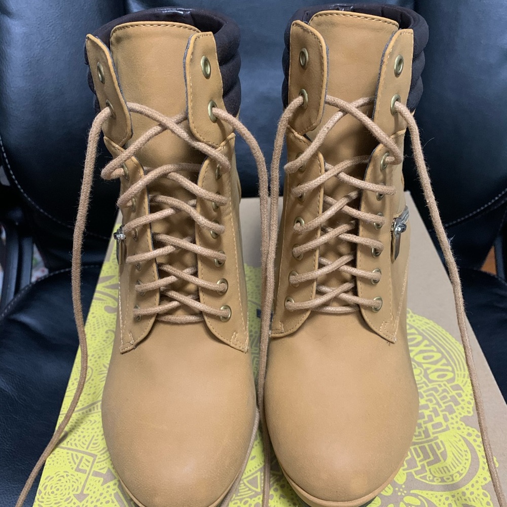 Timberland inspired heel booties